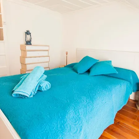 아파트 Bairro Alto Living 2bdr Duplex By Lovelystay *