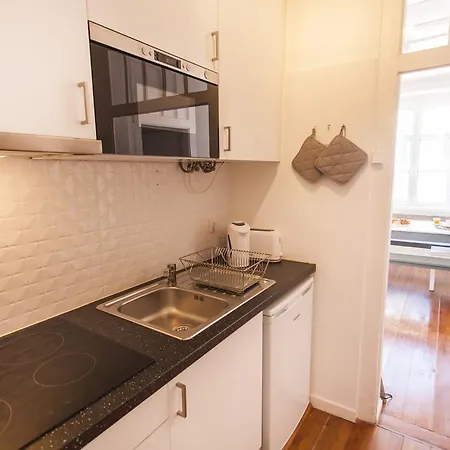 Bairro Alto Living 2bdr Duplex By Lovelystay 리스본