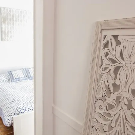 Bairro Alto Living 2bdr Duplex By Lovelystay 아파트 *