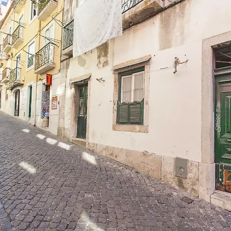 アパート Bairro Alto Living 2bdr Duplex By Lovelystay リスボン